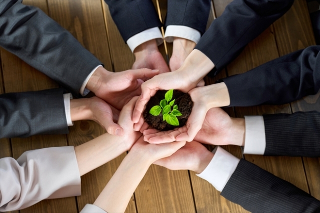 従業員満足度向上に取り組む企業の事例3選！5つの施策も解説